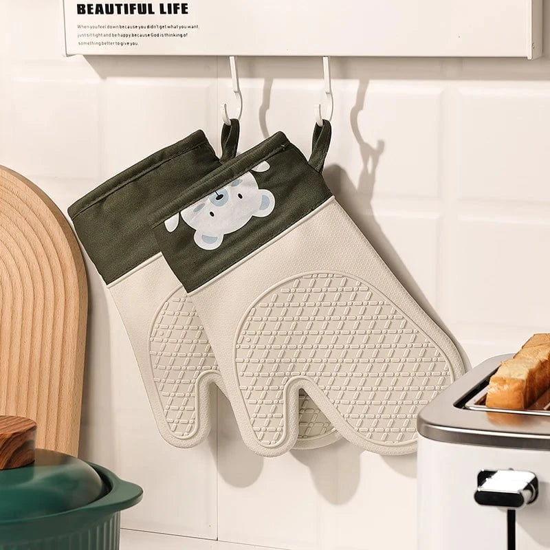 Shada Silicone heat insulation gloves thickened, non-slip, high temperature oven gloves baking and scalding kitchen hand clamps