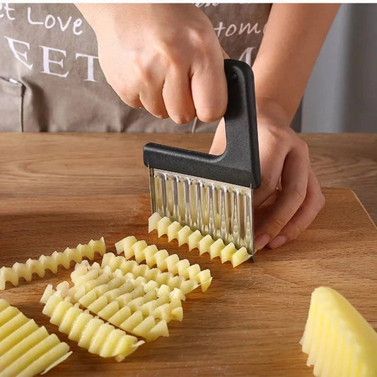 Shada Stainless Steel Potato Chip Slicer Dough Vegetable Fruit Crinkle Wavy Slicer Knife Potato Cutter Chopper French Fry Maker Tool